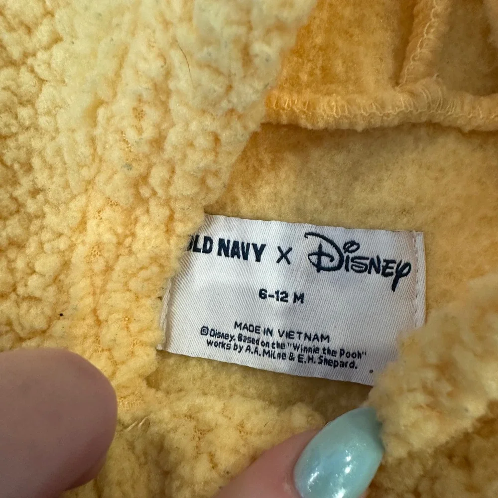 Old Navy Disney Winnie the Pooh Sherpa Fleece Hooded‎ Bunting Yellow 6-12M